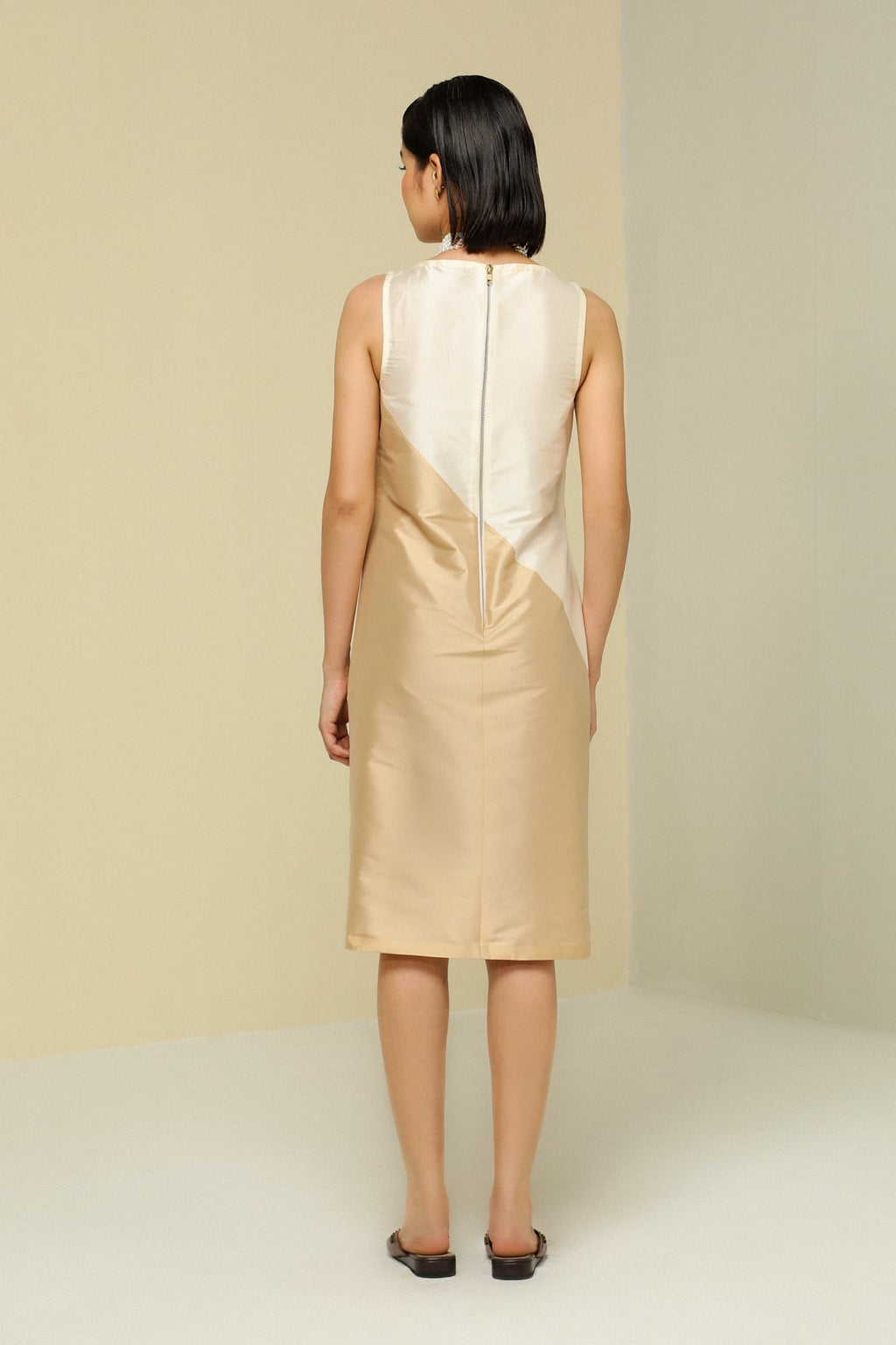 G&W DIAGONAL DRESS