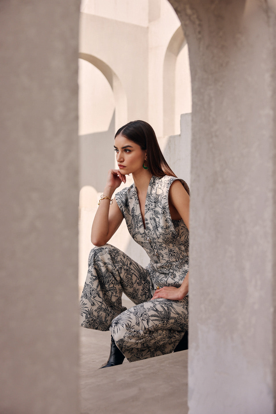 Archive beige black peplum top with pants