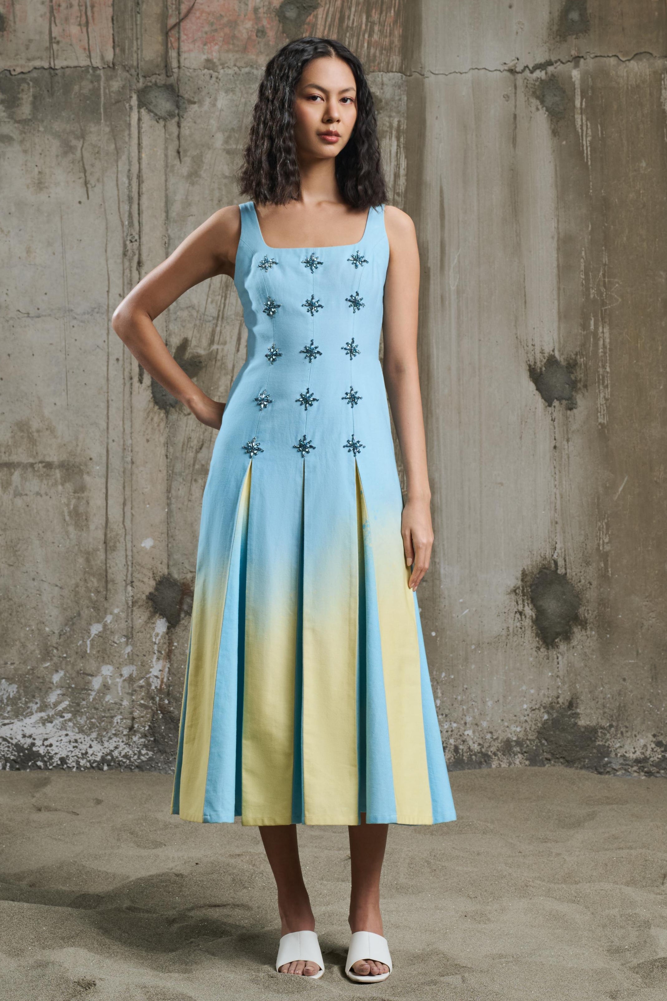 Soft Horizon Pleated Midi Dress