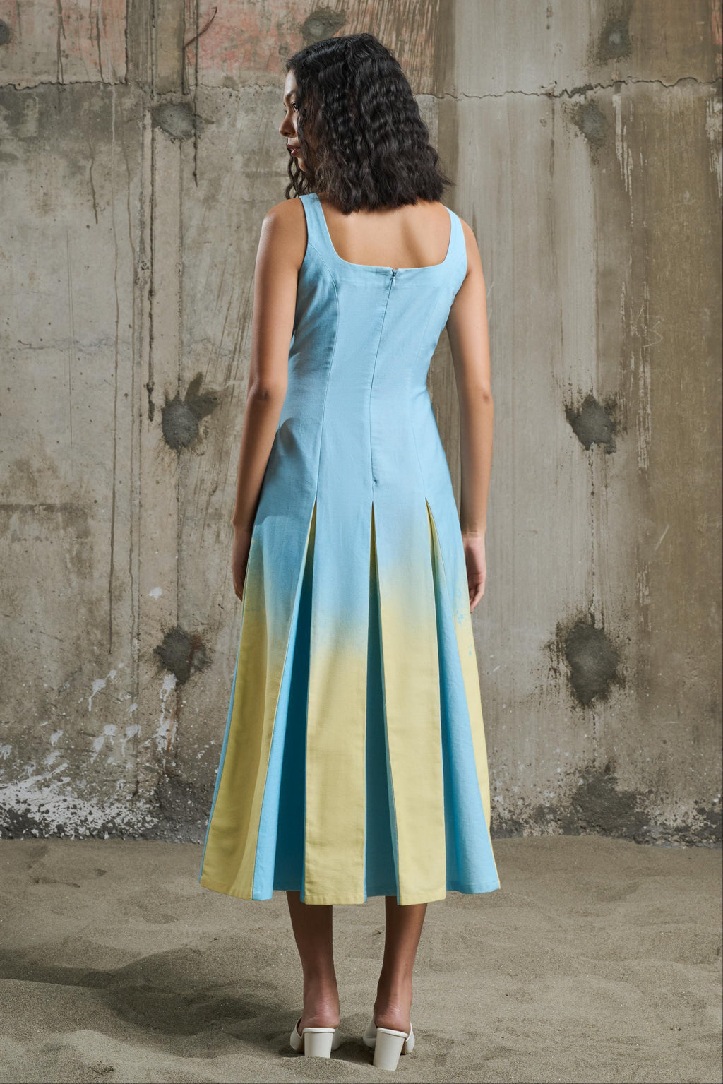 Soft Horizon Pleated Midi Dress