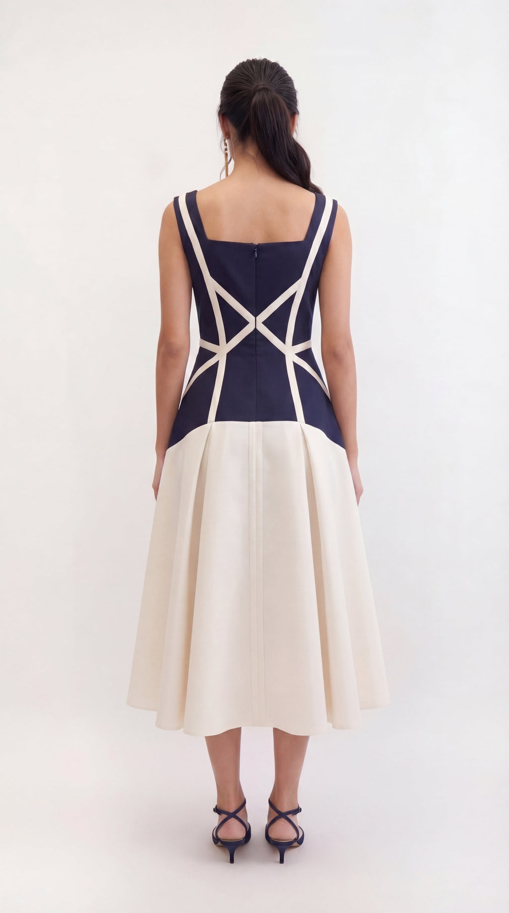 Contour Panel Midi