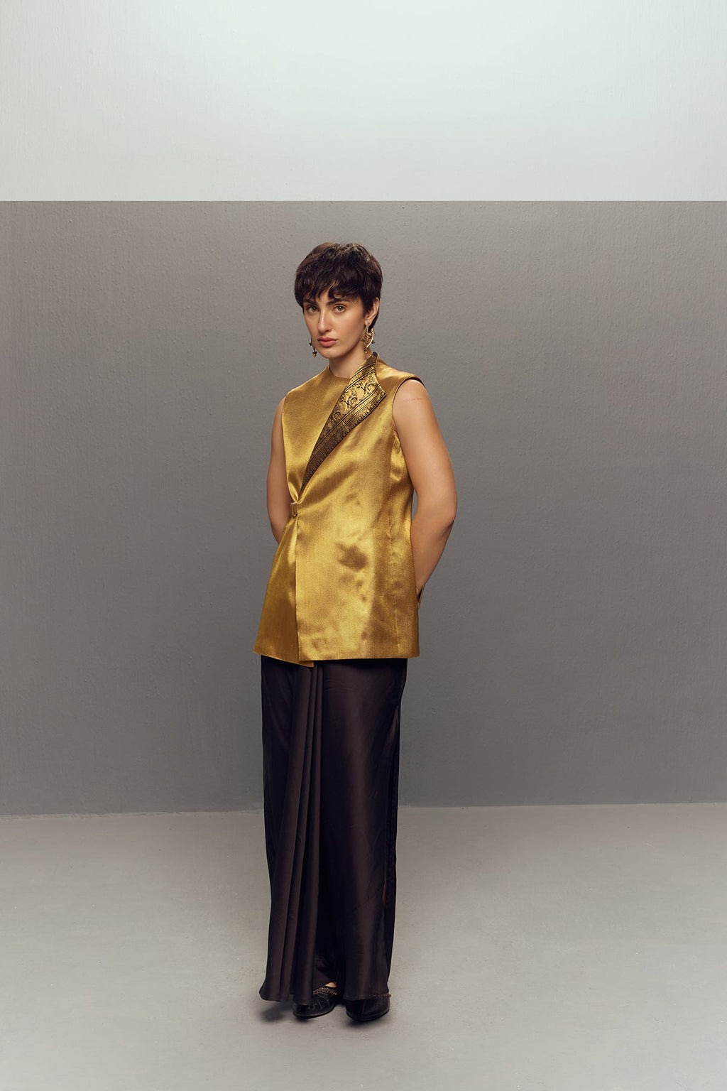 GOLD BUCKLE JACKET SET