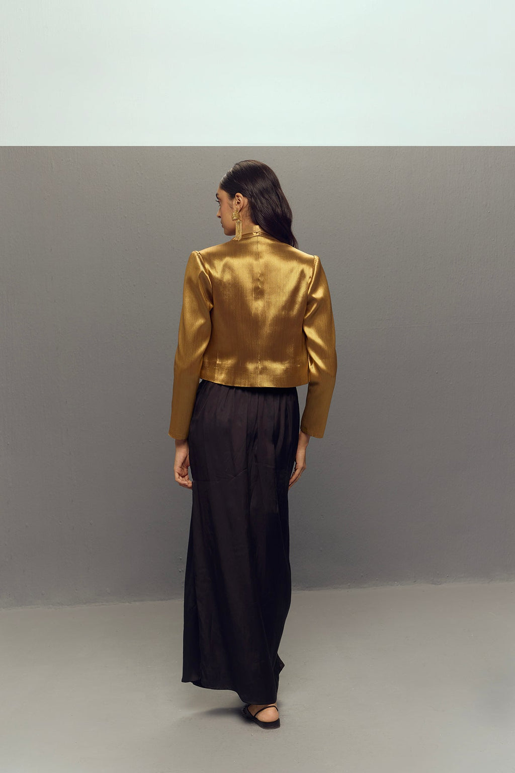 RIPPLE GOLD JACKET WITH BLACK SKIRT SET