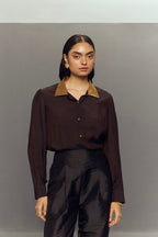 CLASSIC BLACK TOP WITH GOLD COLLAR & PANTS